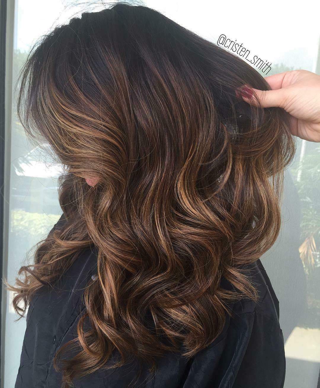 How to Wear Caramel Brown Hair - L'Oréal Paris